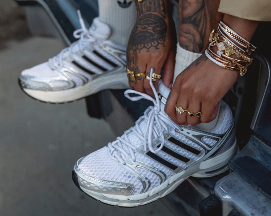 1775634672-adidas-adistar-control-5-2.jpg