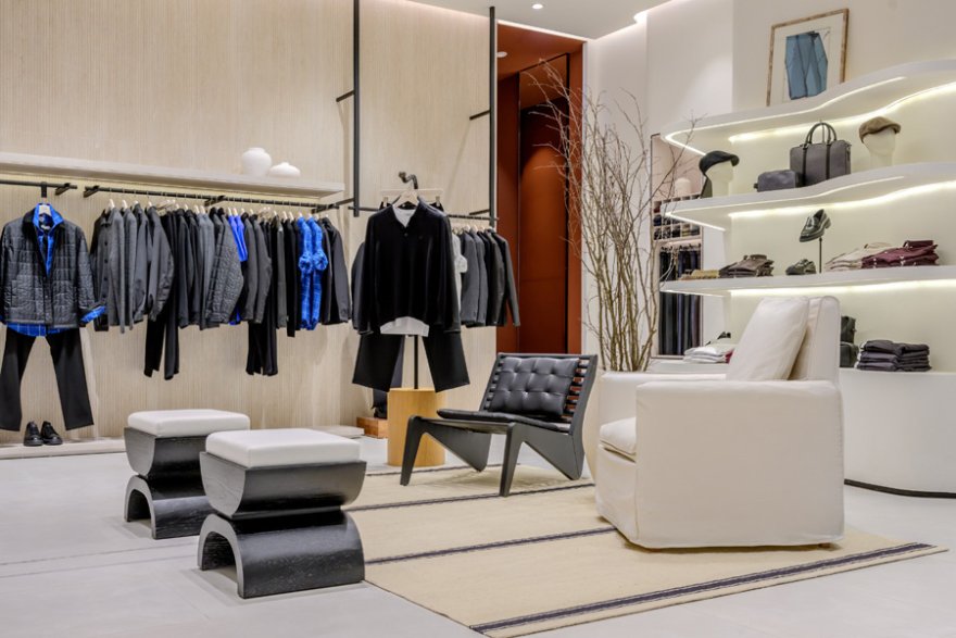 1790749103-magaza-4.jpg