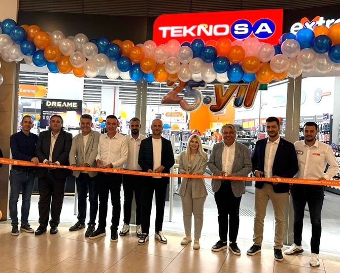 teknosa-forum-erzurum-avm-de-magaza-acti.jpg